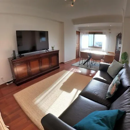 Apartment Lisbon T2 In In Oeiras Lisbon